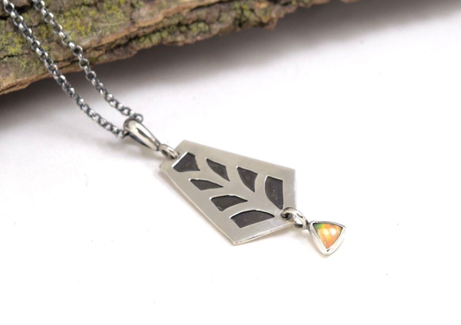 Opal%2BPendant%2BC%2B%25283%2529.jpg