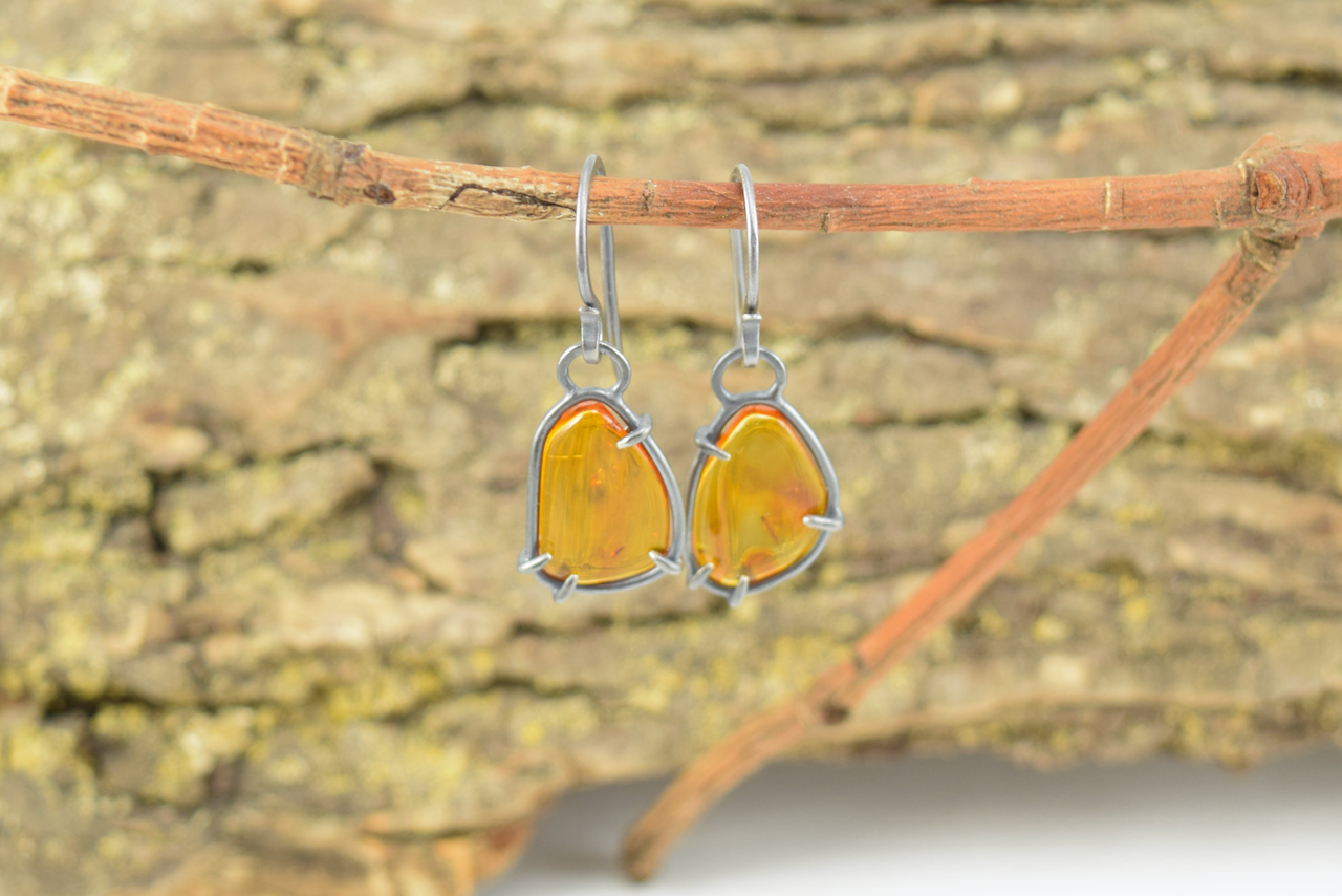 Baltic Insect Amber Earrings- Triangle.png