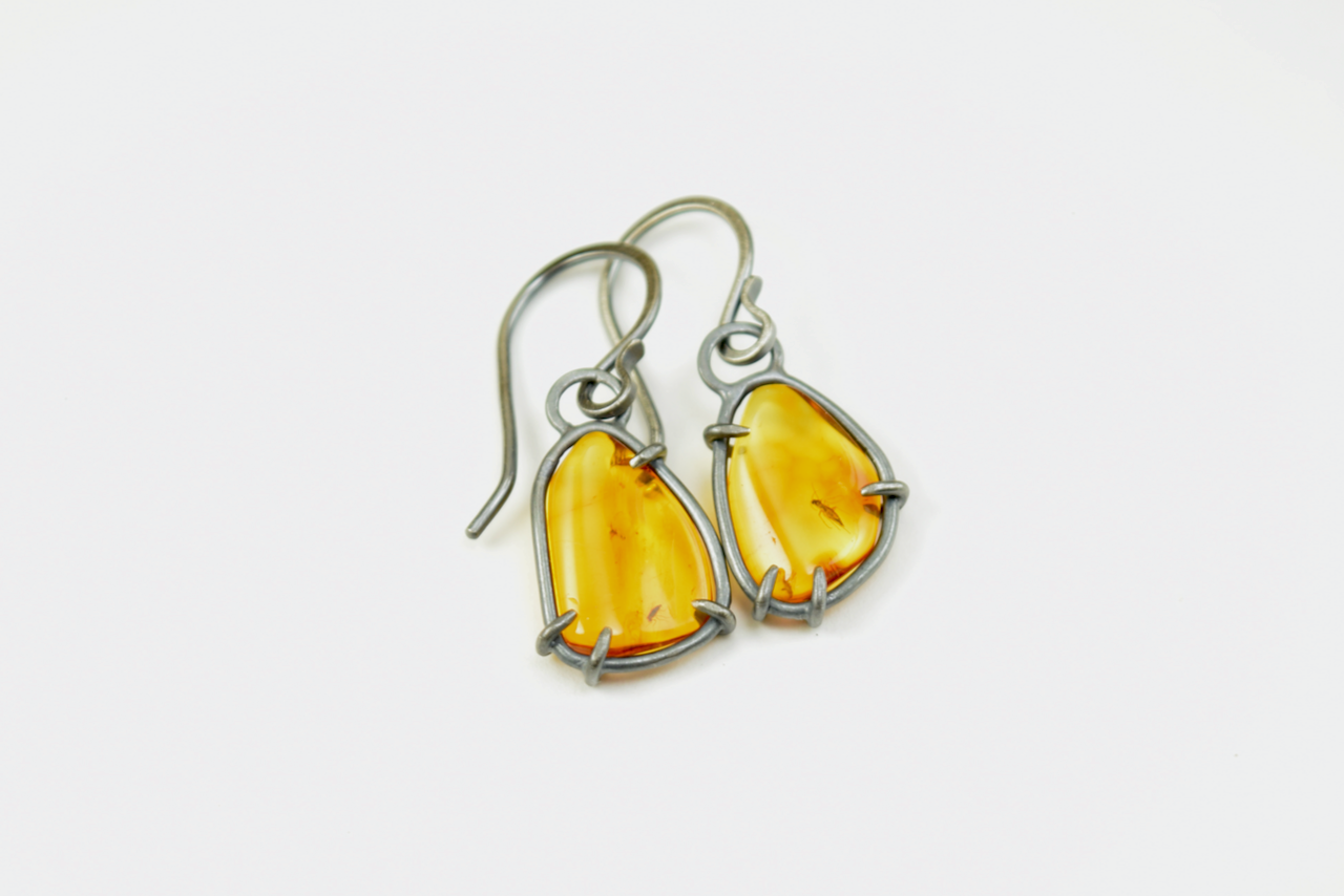 Baltic Insect Amber Earrings- Triangle (4).png