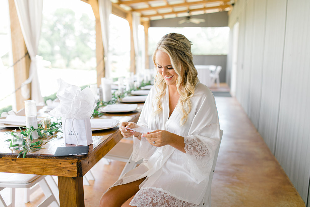 Anna Laura Connor-Getting Ready-0040.jpg