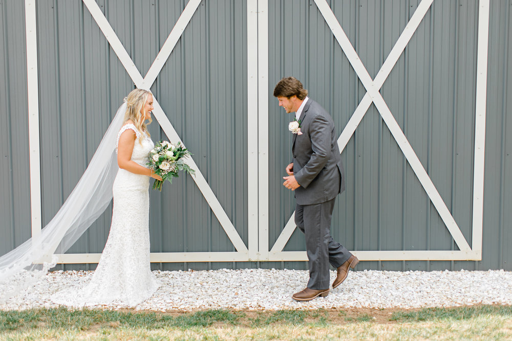 Anna Laura Connor-Bride Groom Portraits-0011.jpg