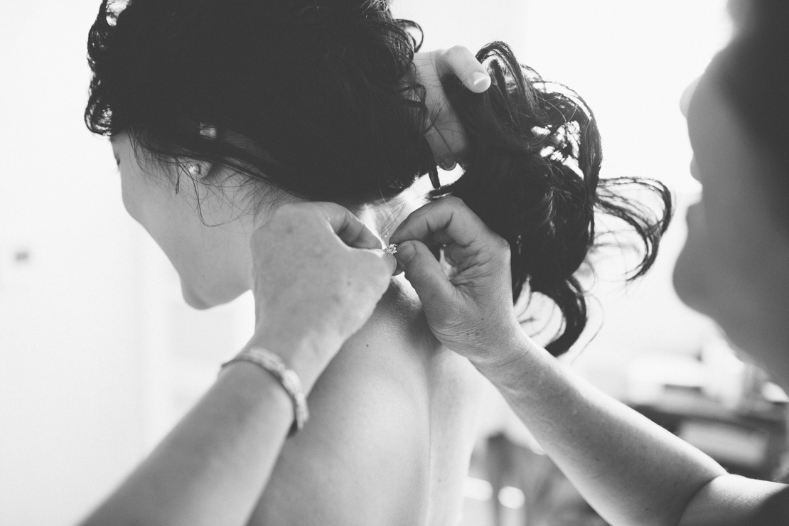 Kristy+Matt_WinmockWedding-27.jpg
