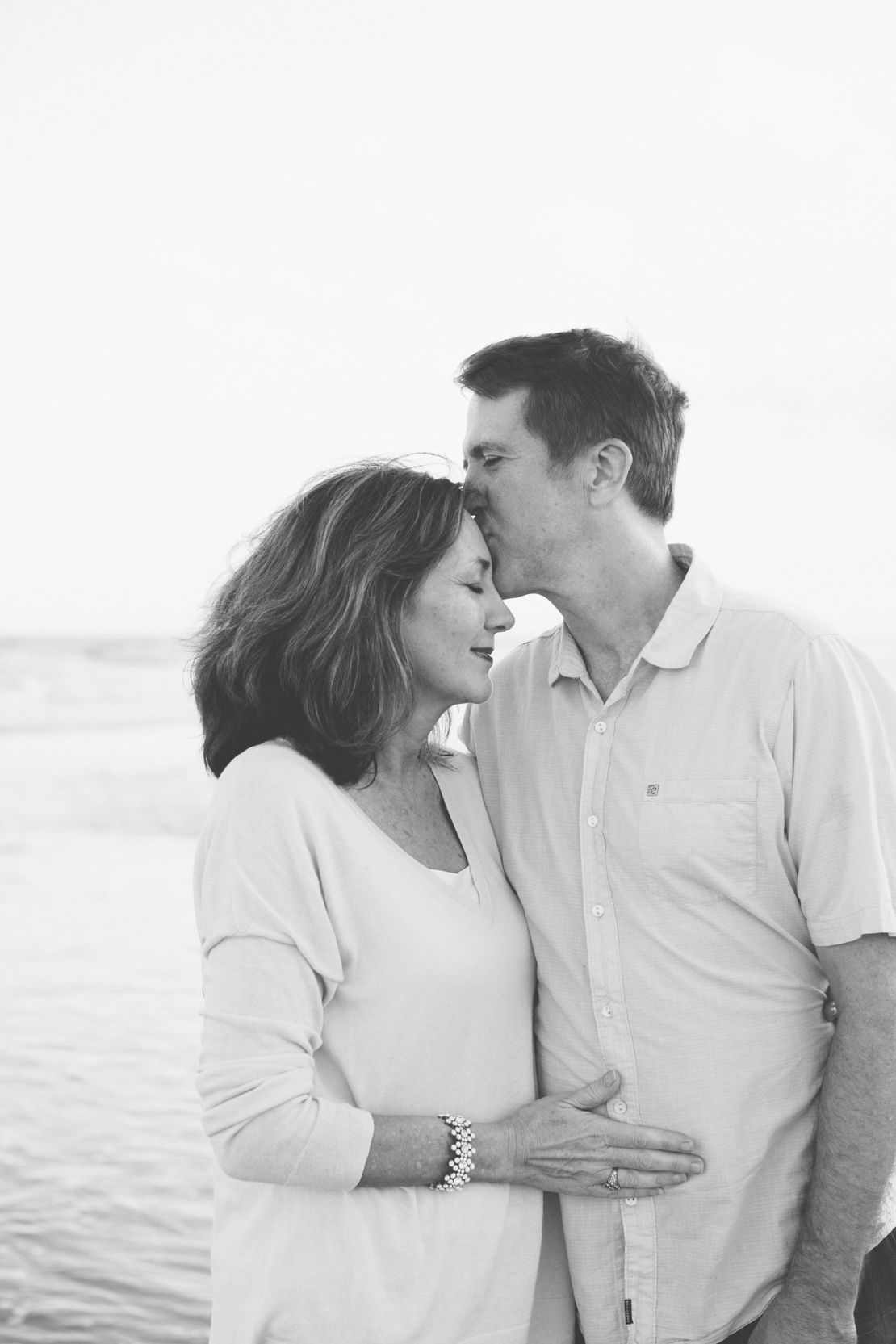 Adams-Family-Holden-Beach_Grain-and-Compass-60.jpg