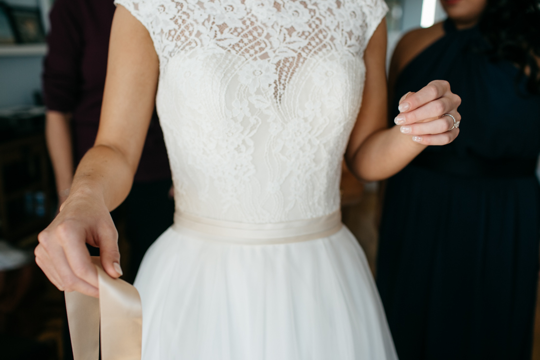 Grain&Compass_MollyJohannWeddingBlog-15.jpg