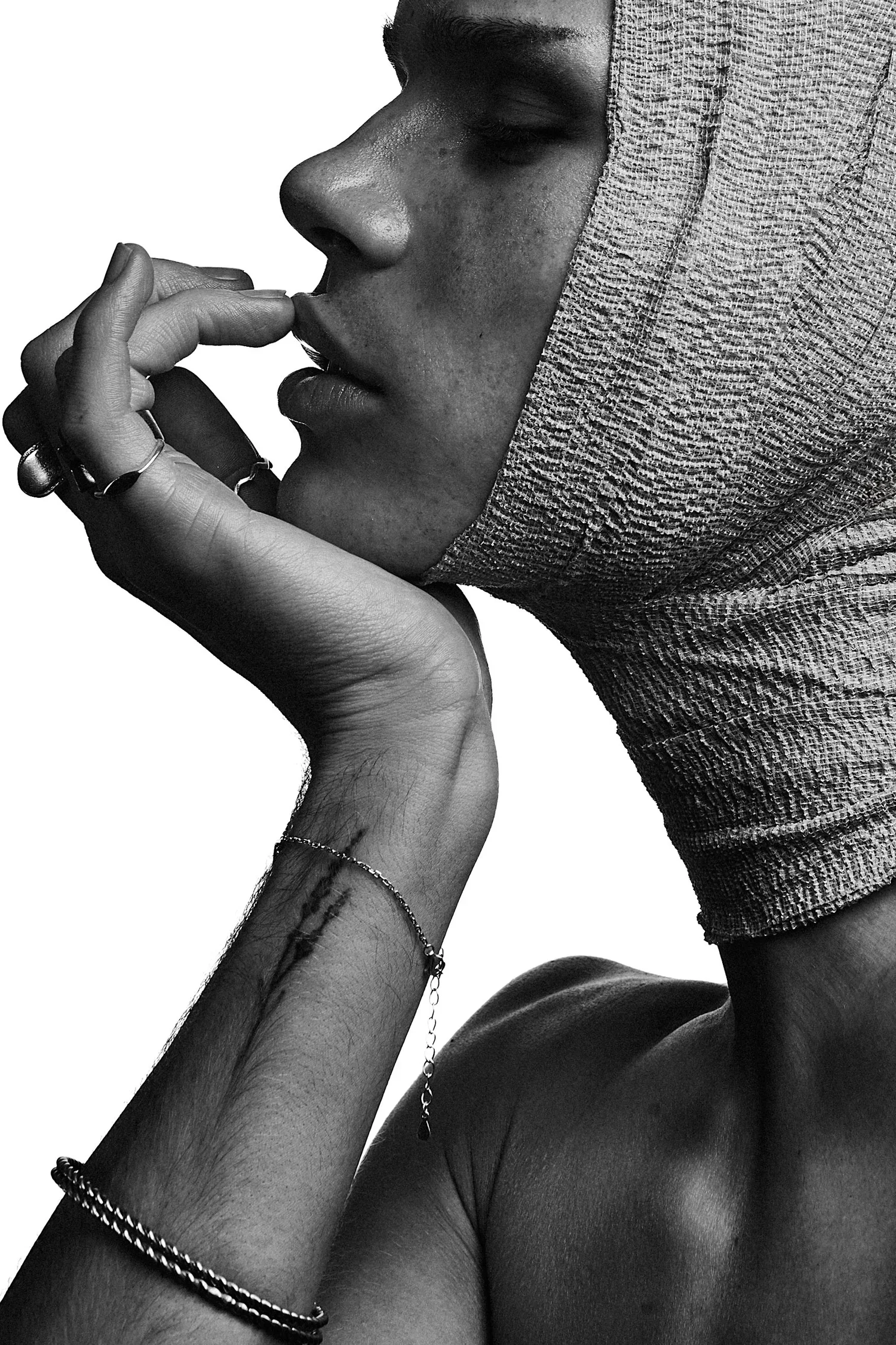 AidenBandage-6691-2.webp