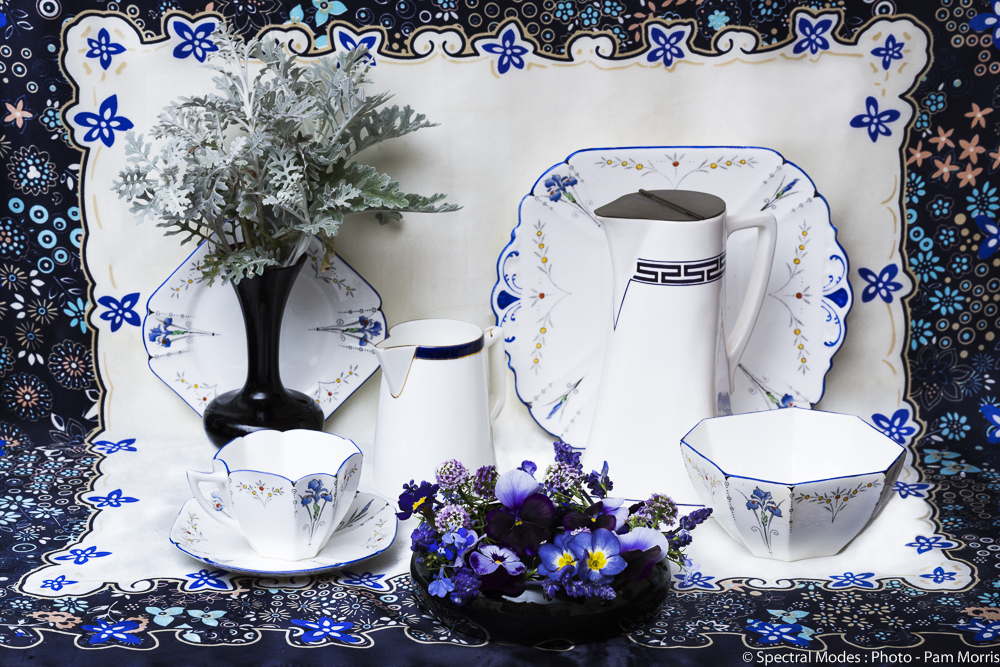 1920 - 1930s Blue and White