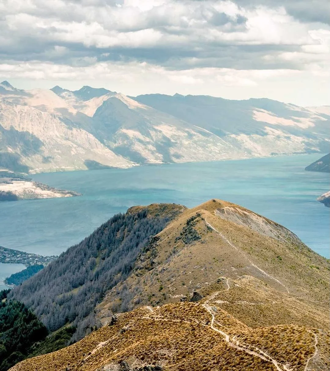 FANCY A HIKE THIS WEEKEND?

We&rsquo;ve got two beauties lined up.

Ben Lomond - Saturday morning 8:30am 

Queenstown Hill - Sunday afternoon 3pm

This is OC Social Club.

Social health is one of the pillars of the OC Health House.

Right up there wi