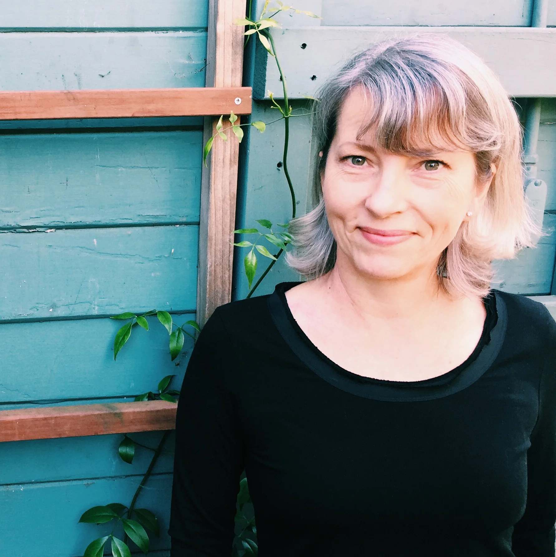 About Nora Mitchell English Lessons