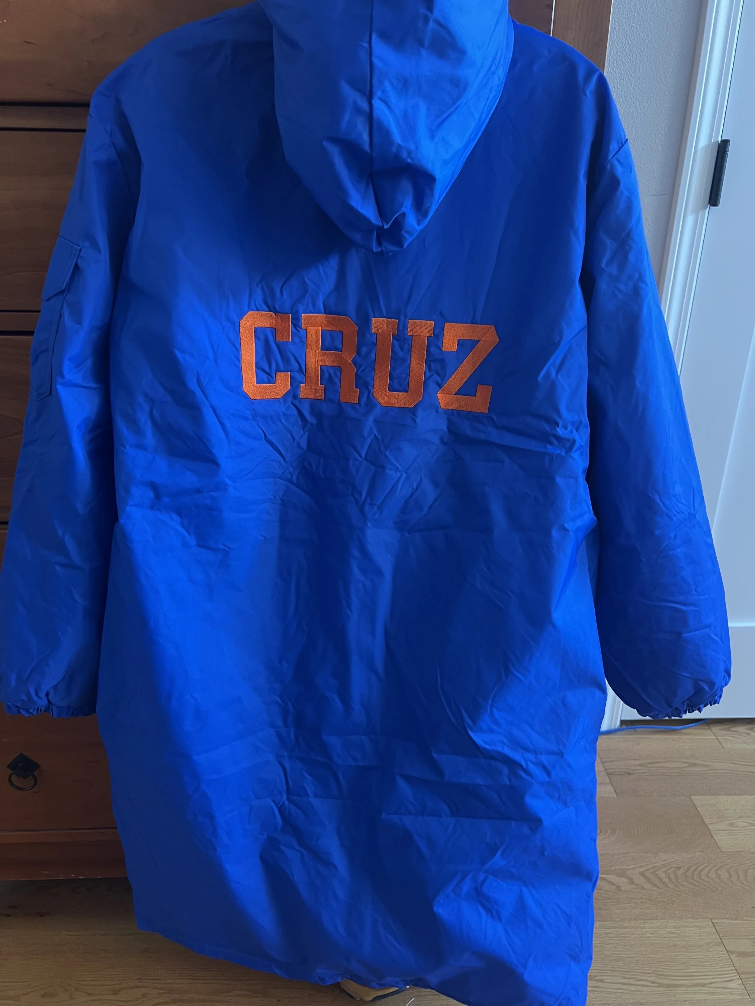 Santa-Cruz-Parka-Back.jpg