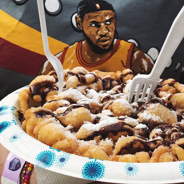 Throwing it back to #tacofest where we were lucky to have @kingjames join us for some delicious treats. .
.
.
#tacos #southport #chicago #chicagofoodie #funnelcake #walkingtaco #cafetola #NOMaste #sundayfunday #chicagofestivals
