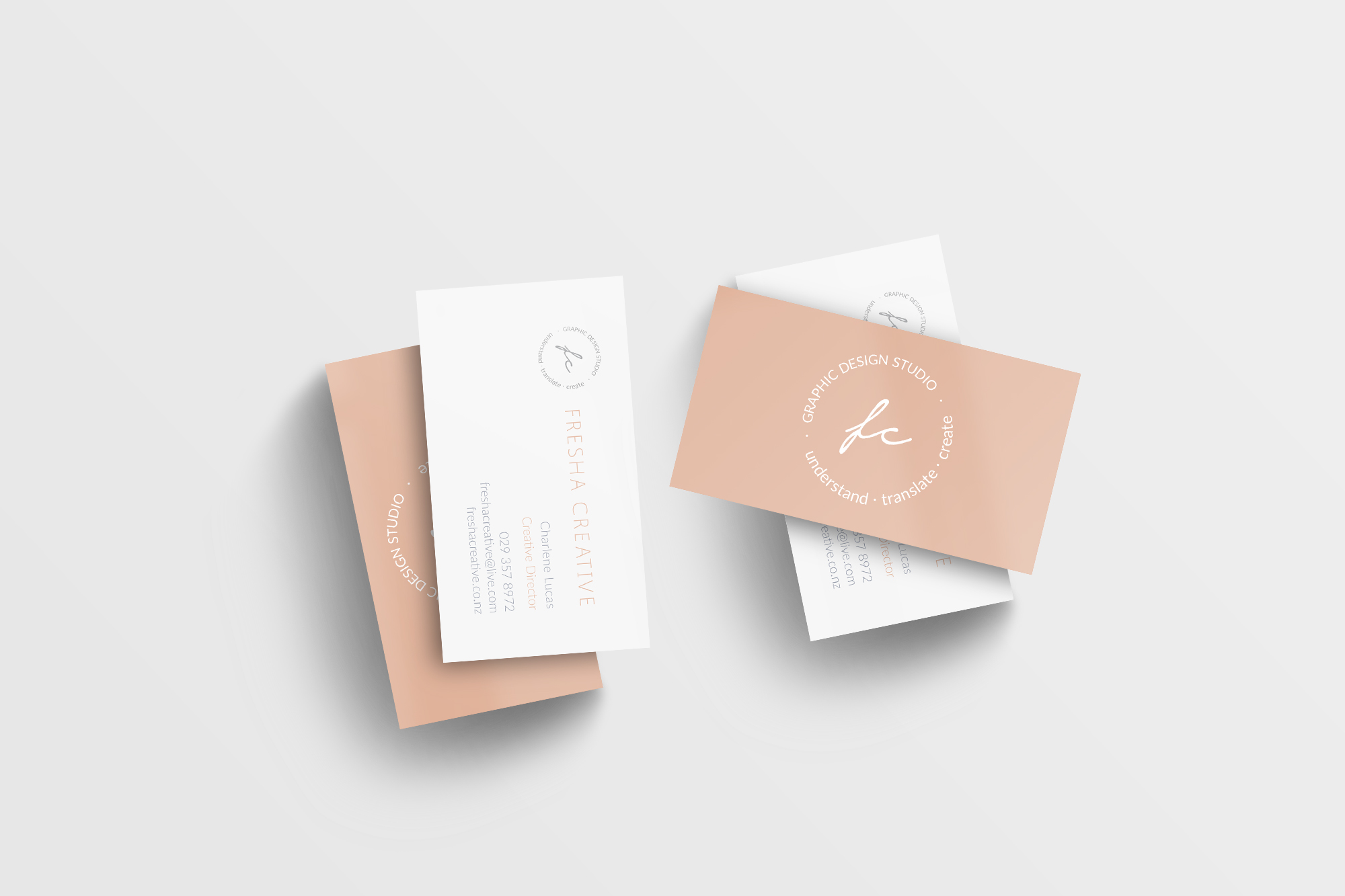 FreshaCreative Businesscard Mockup.jpg