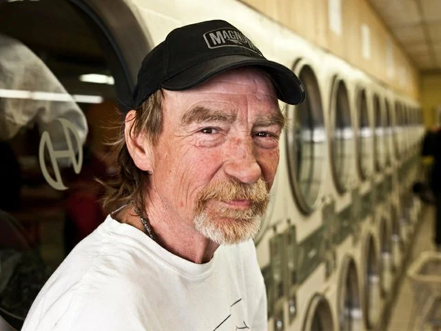 Sharing Detergent, and Wisdom, at Bubbles