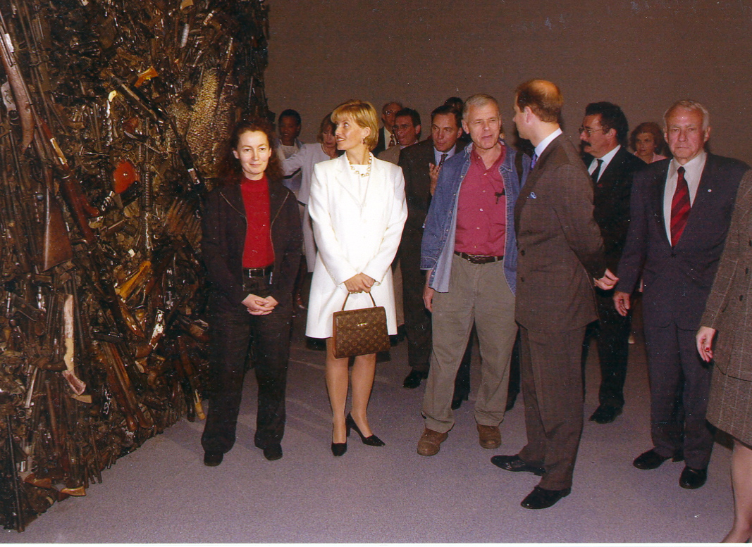 Germany - Featured EXPO 2000 exhibit at the Canadian Pavilion. Artists with the Earl and Countess of Wessex and Canadian Commissionaire Bob Blair