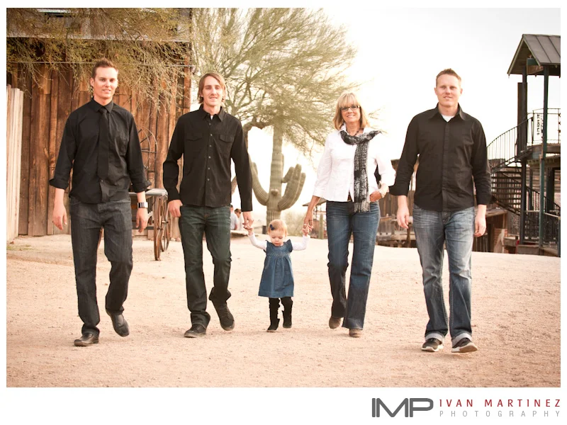 Hosford_Family_Photos_4.jpg