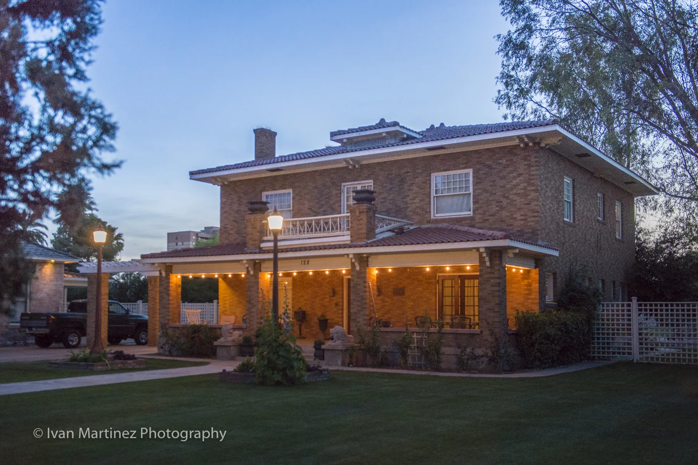 Historic Home in Downtown Mesa.Photo by Ivan Martinez Photography