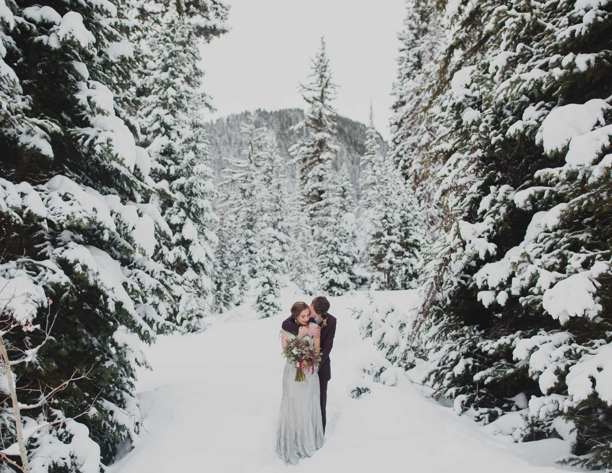 Salt Lake City Wedding || Nick + Nicole || Winter Bridals