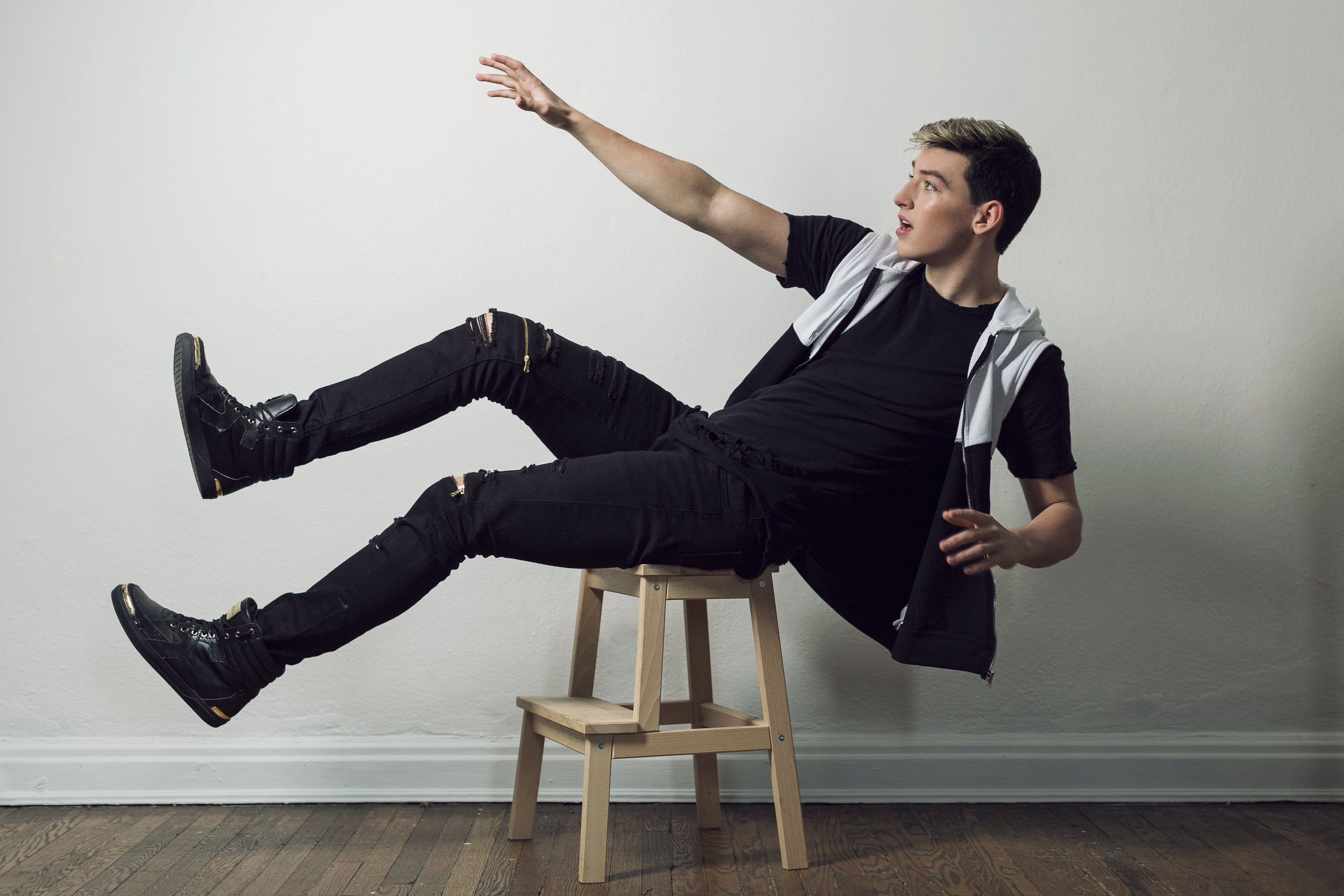Jon Klaasen-Jon Klaasen-0005.jpg