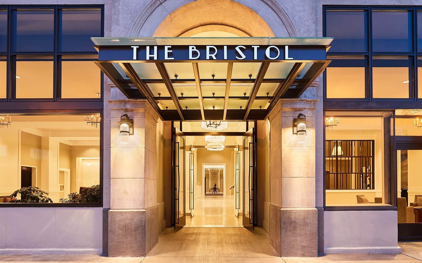 bristol-hotel-press-04-5c13f9377dcf0-optimized.jpg