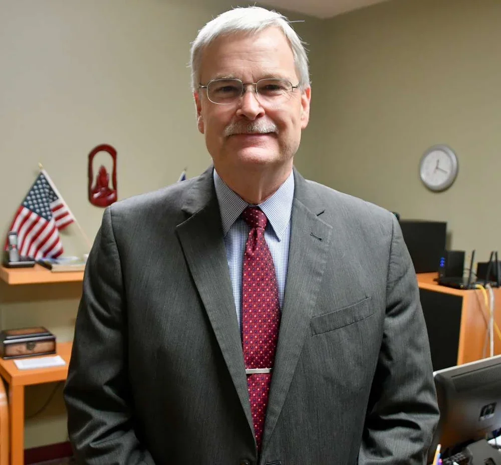 Elder Dwight Davis