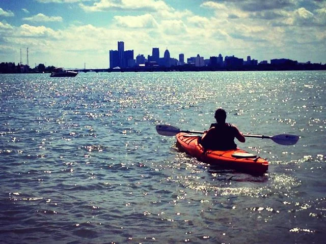 DRS kayaker downtown.jpg