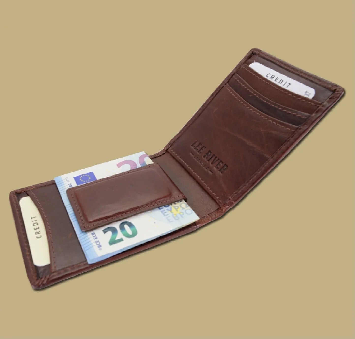 372897B3-B092-46B2-9498-CFB310208EE1