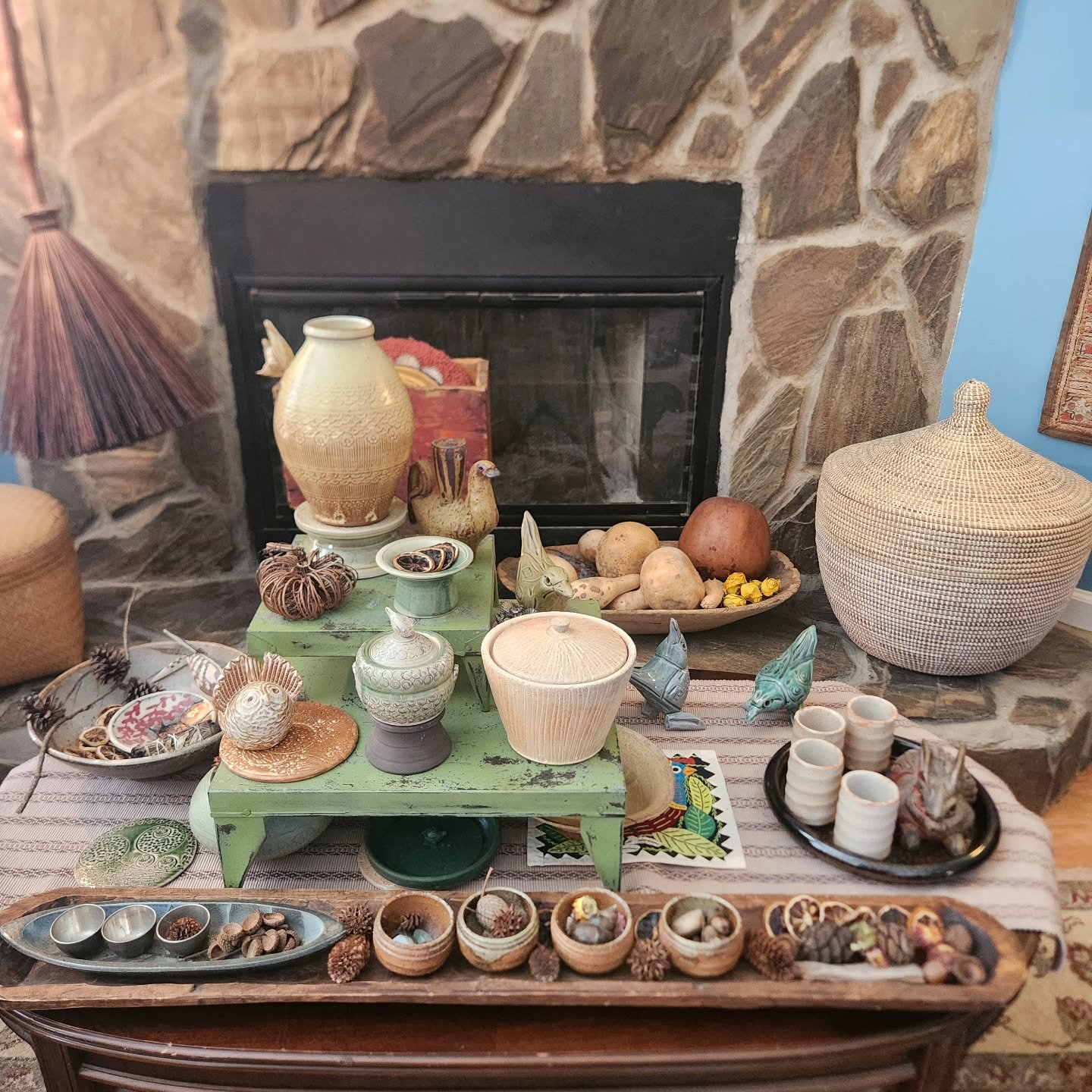 Back to maximalist kookery. Electricity restored.