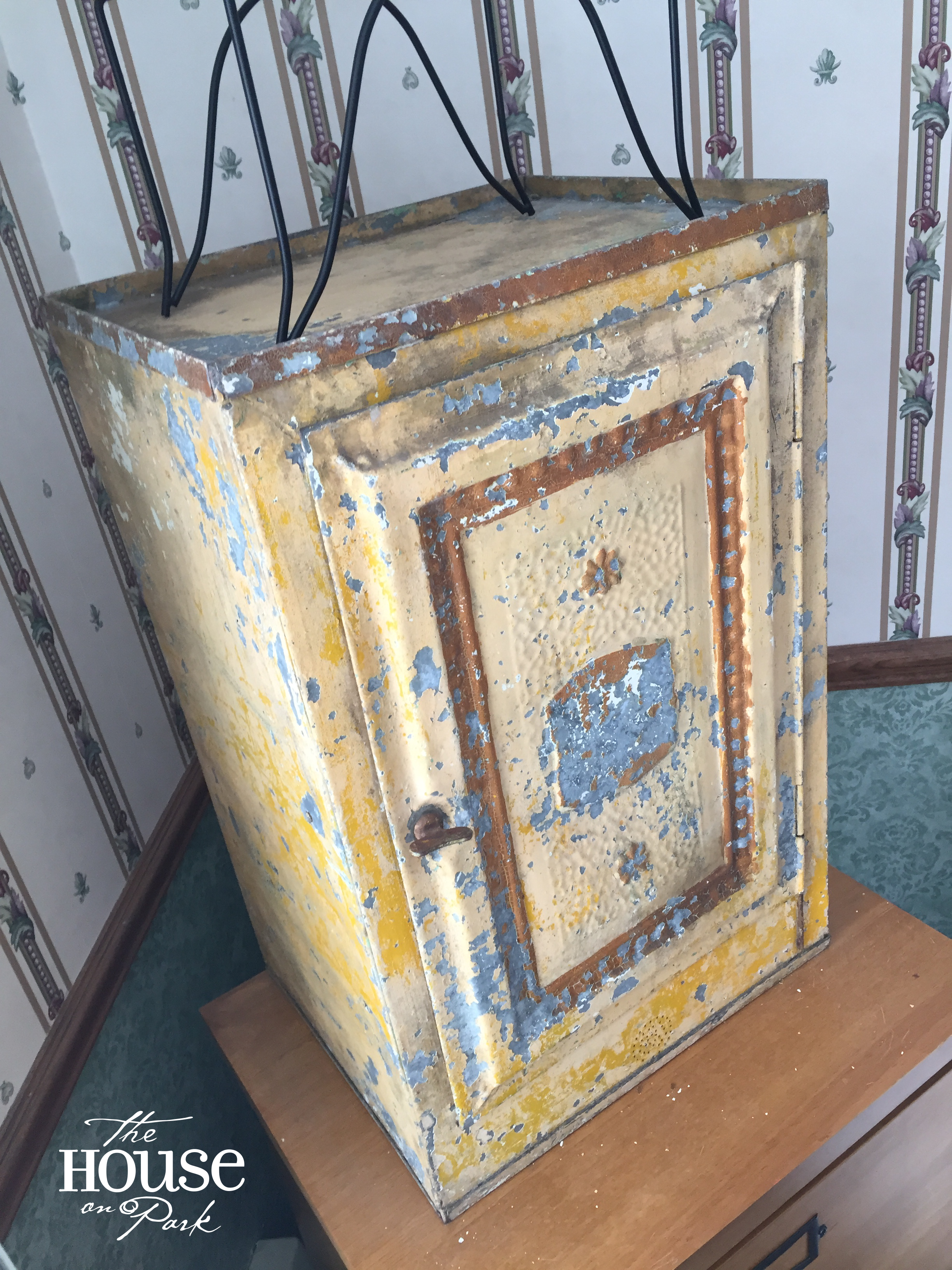 LOVE this pie safe...I only saw it on my way OUT of the store. It hasn't found the perfect home yet in the house but I'm not worried!
