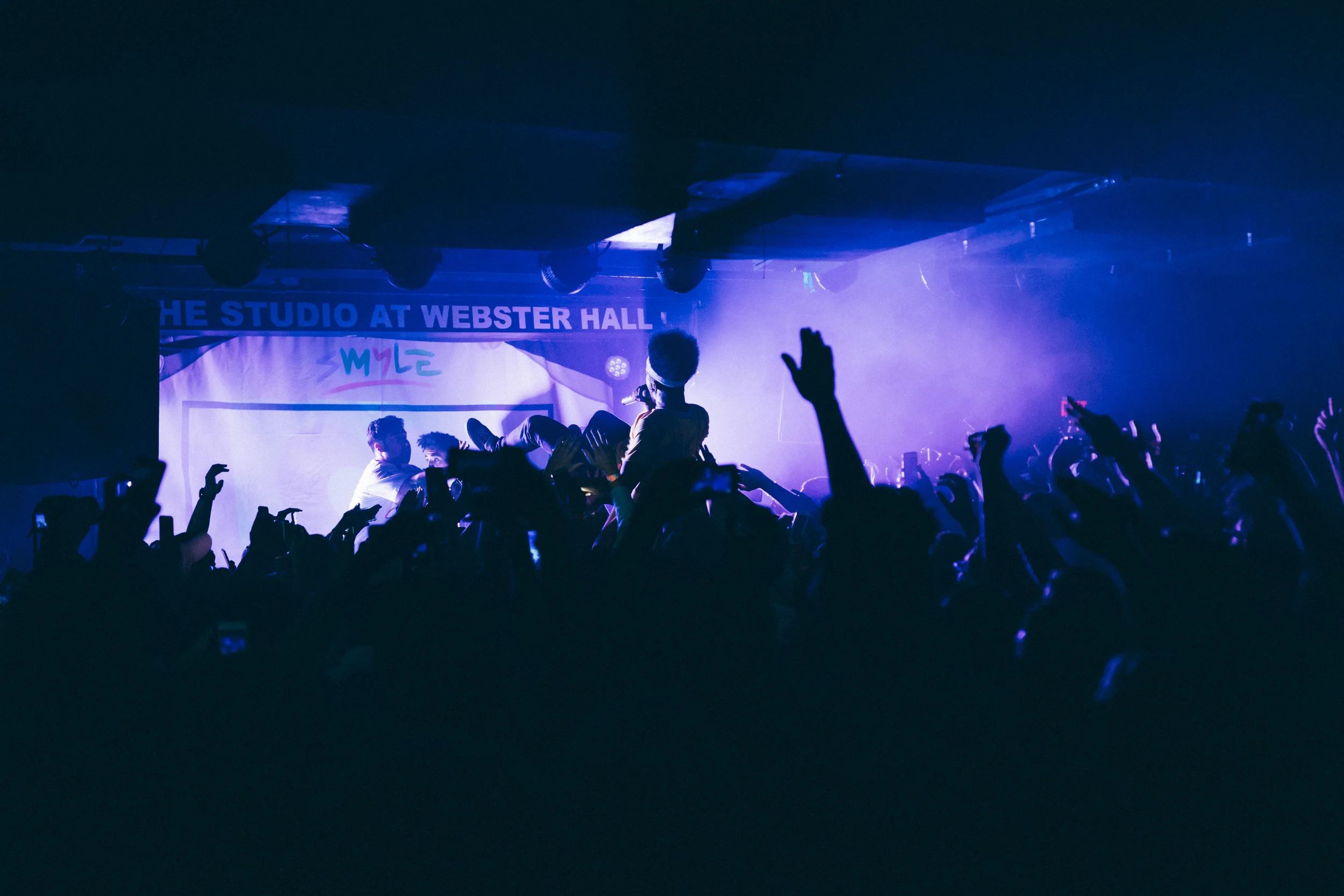 Brickbackcrowd-1.jpg
