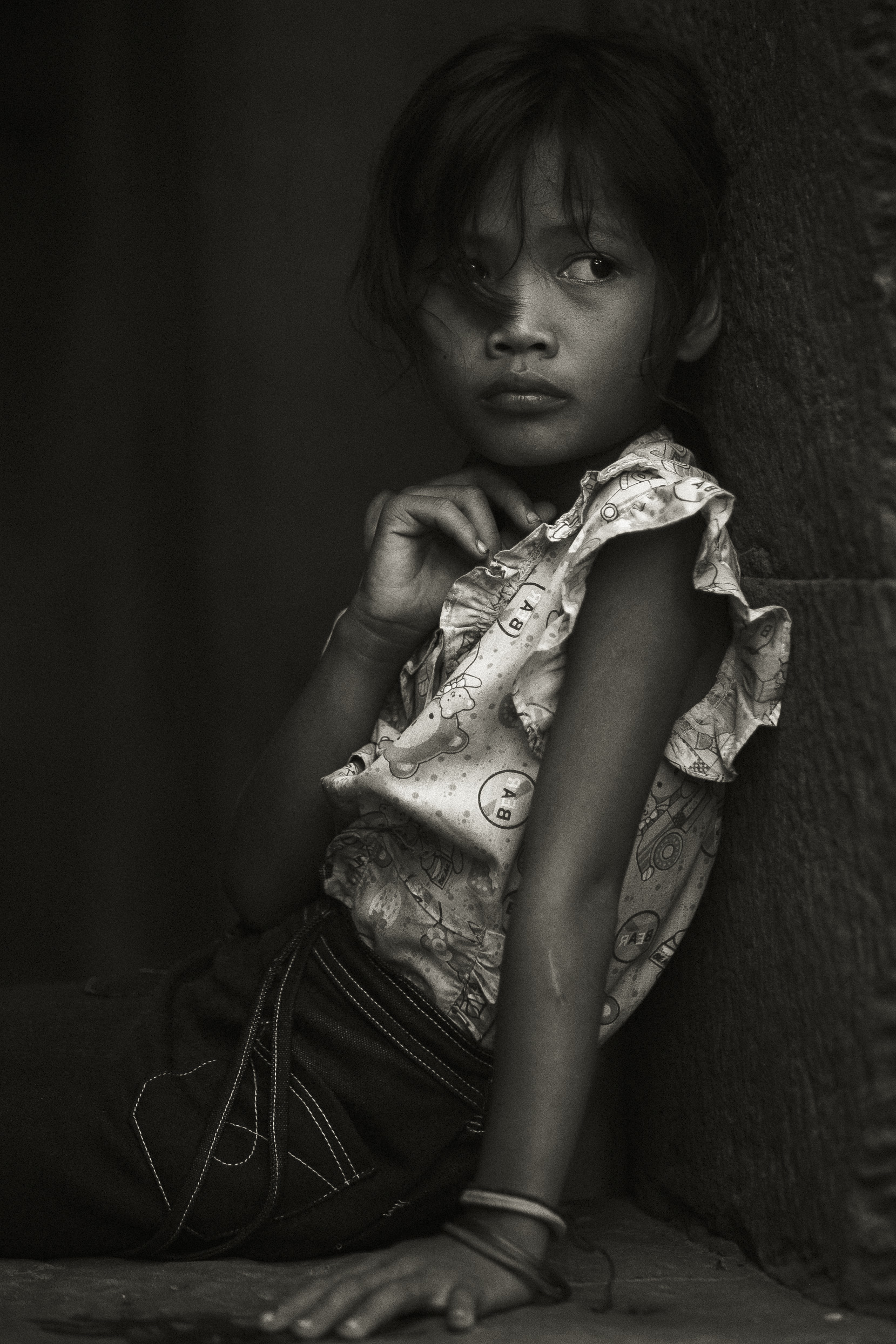 Girl in Temple, 2011