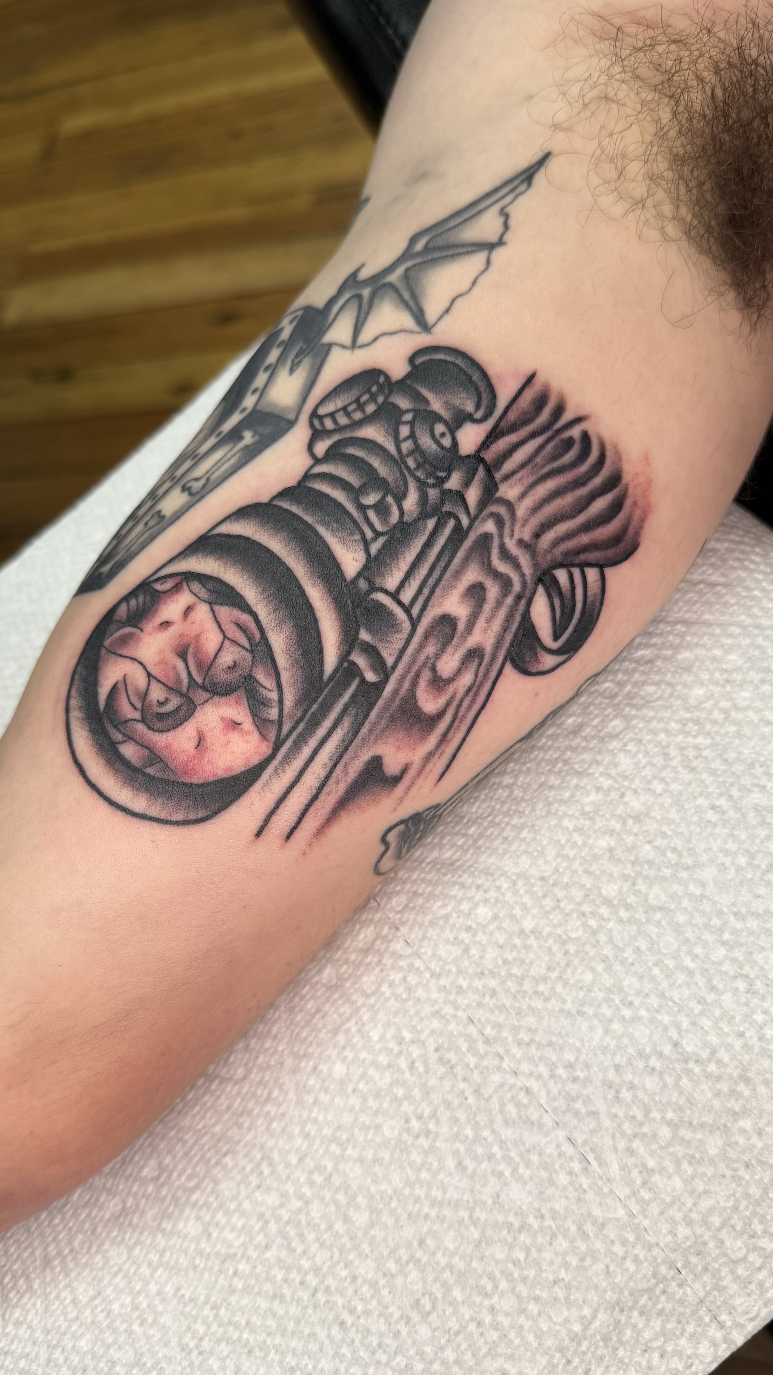 DowntownStLouisTattooArtists_PhilWahby_RecentTattoo2.jpeg