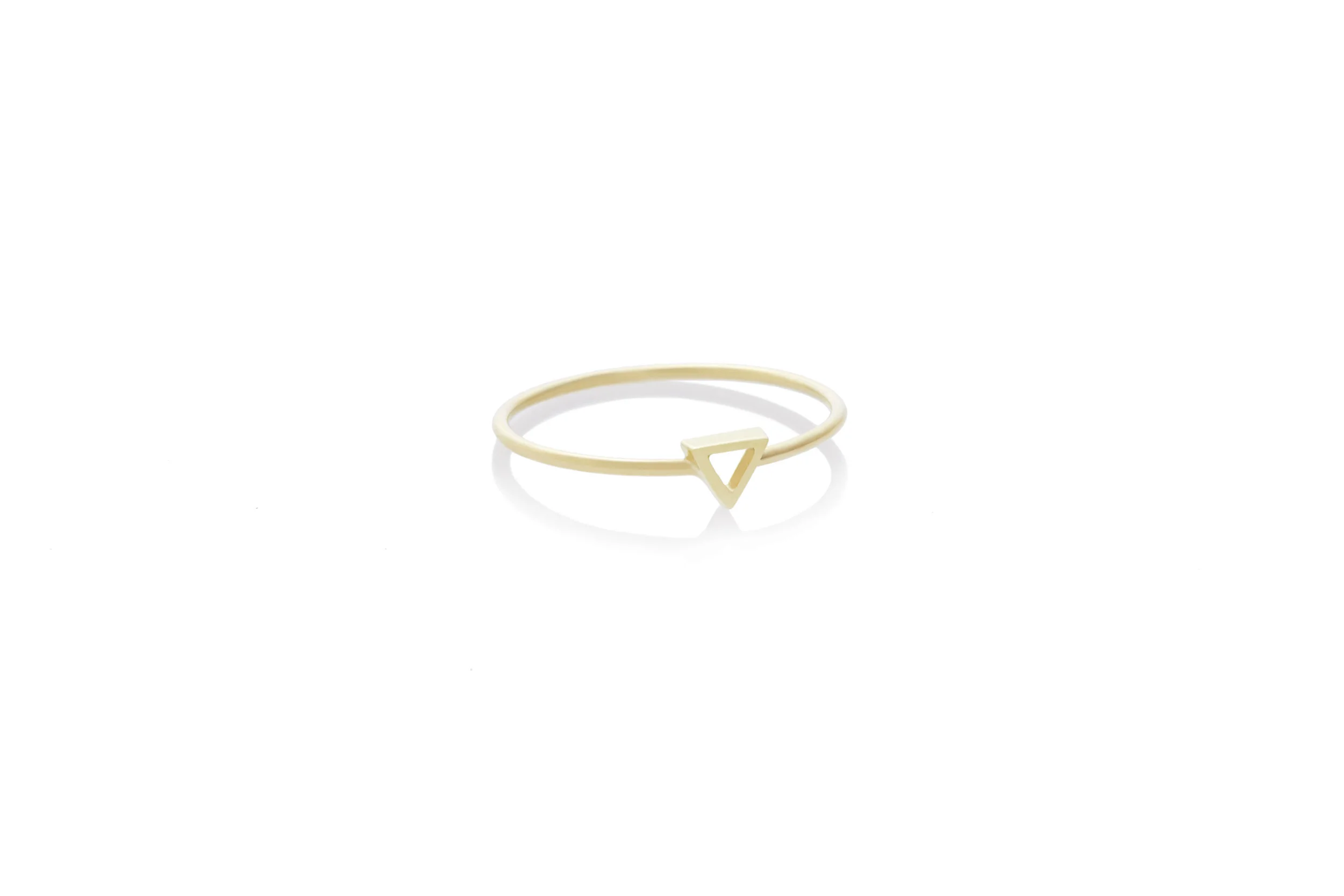 L+L_arrow_46-gold_cropped.jpg