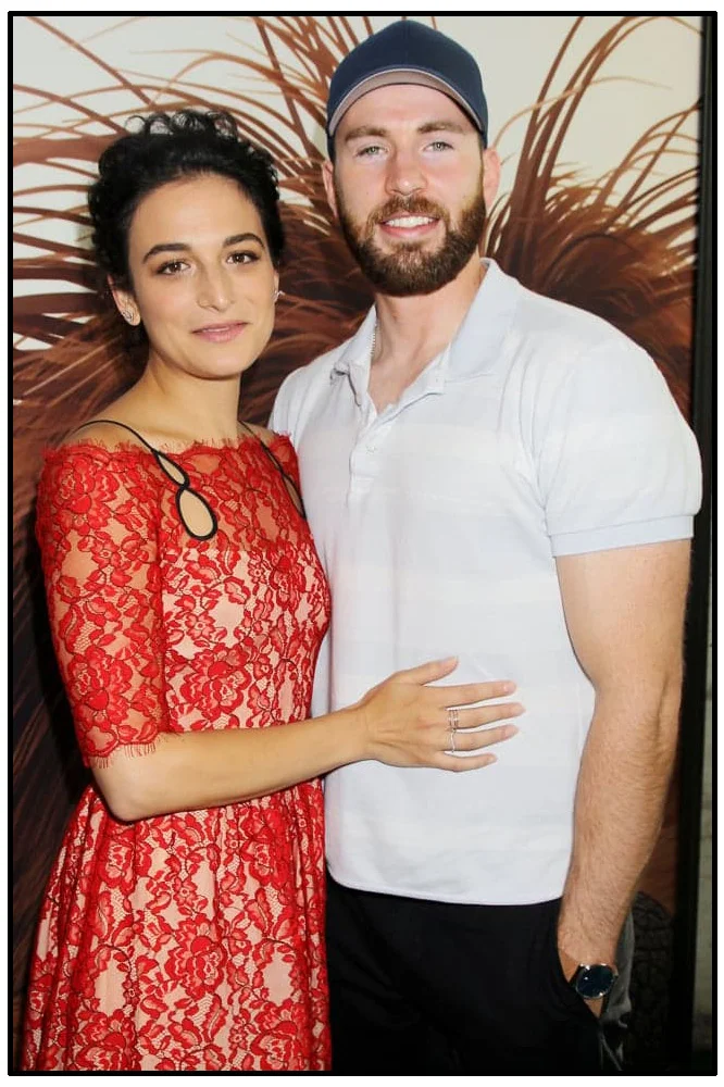 JennySlate.jpg