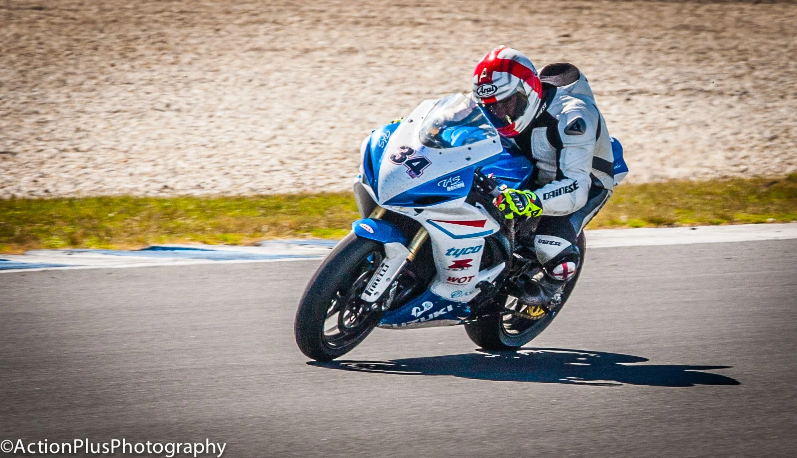 Phillip Island Track Day -1956.jpg