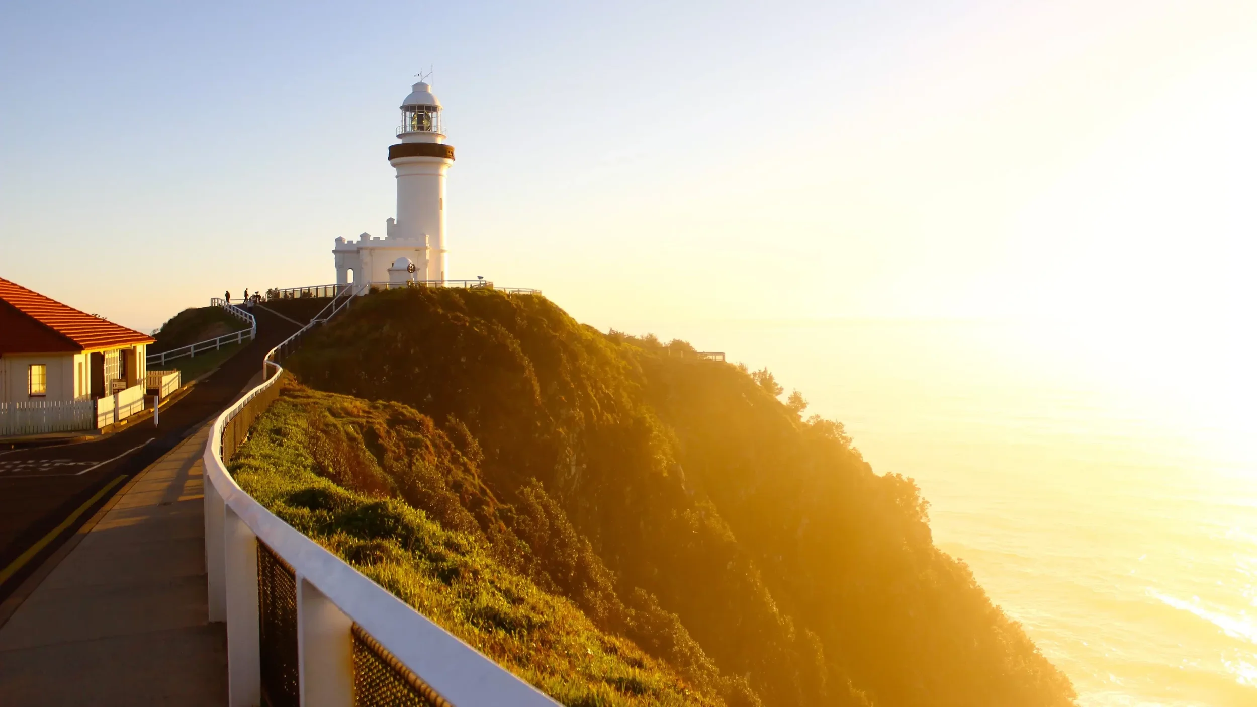 Byron-Bay-Lighthouse-Walk-scaled.webp
