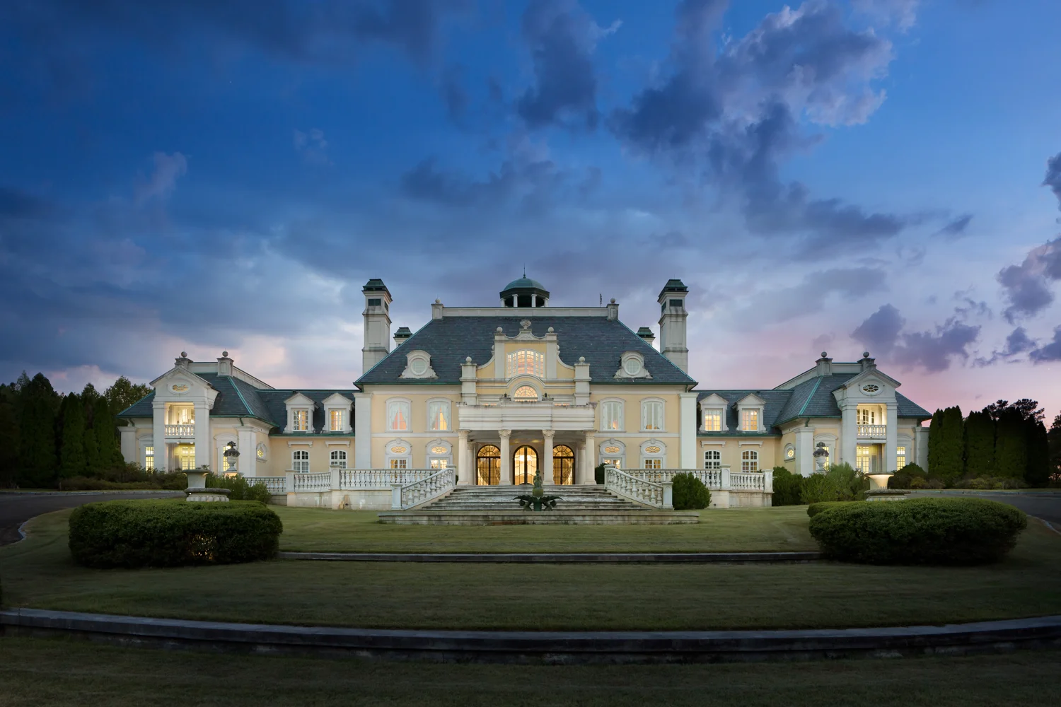 Doing a twilight exterior of a home this size brings some unusual challenges. I tested the absolute limits of the Camranger and my strobe's radio triggers!
