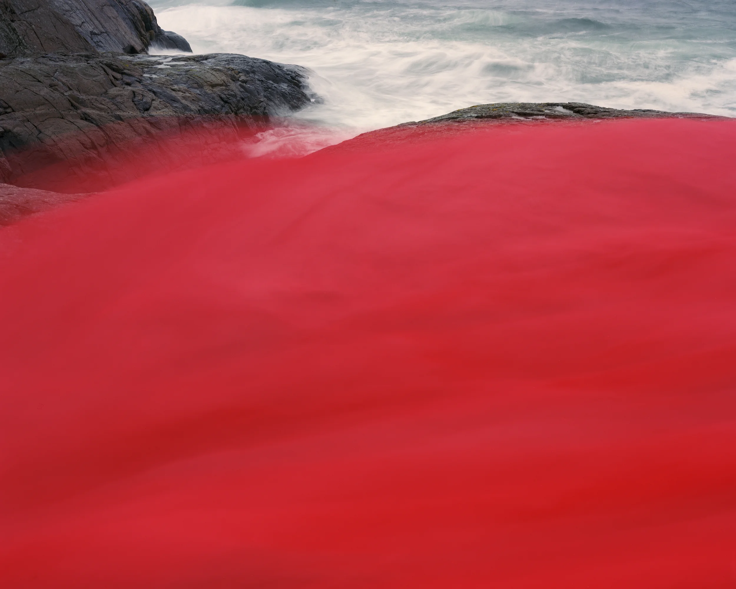 Cloth and string #10 2016 C-print, analog 1/18