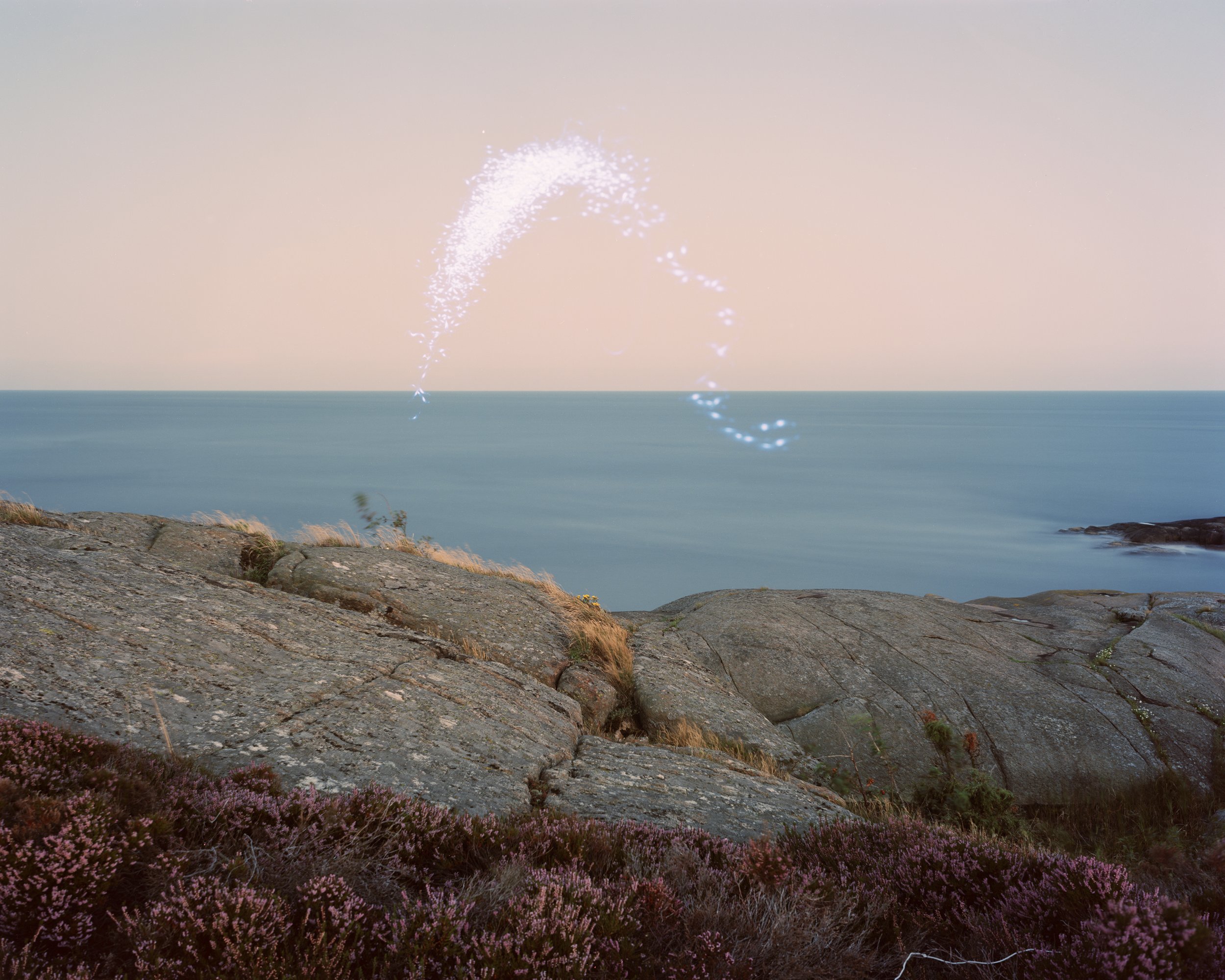 Light, kite and string #01_2016_C-print_Ole Brodersen.jpg