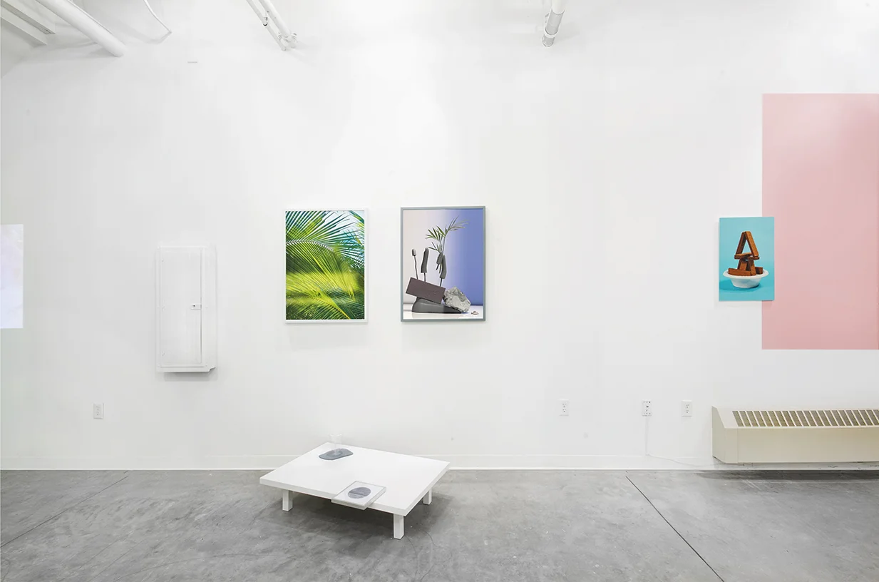 05_BESIDES_GRIN_GROUP SHOW.jpg