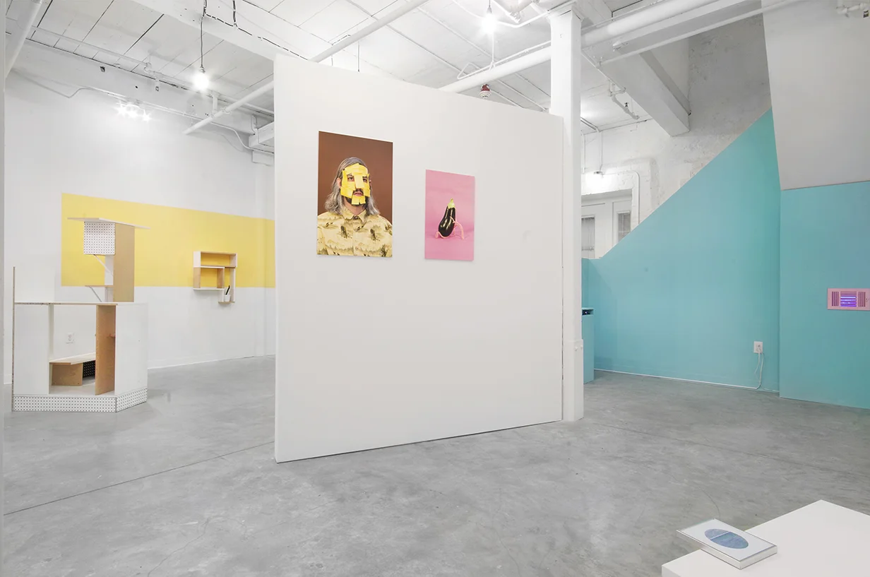 19_BESIDES_GRIN_GROUP SHOW.jpg