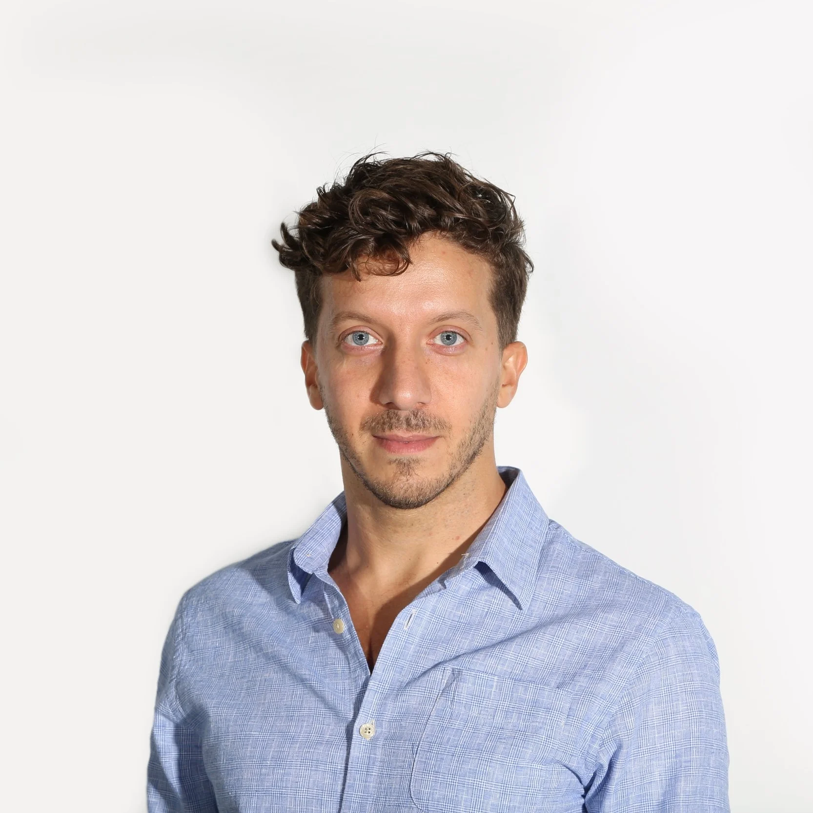 Gianluca Vincentini.jpg