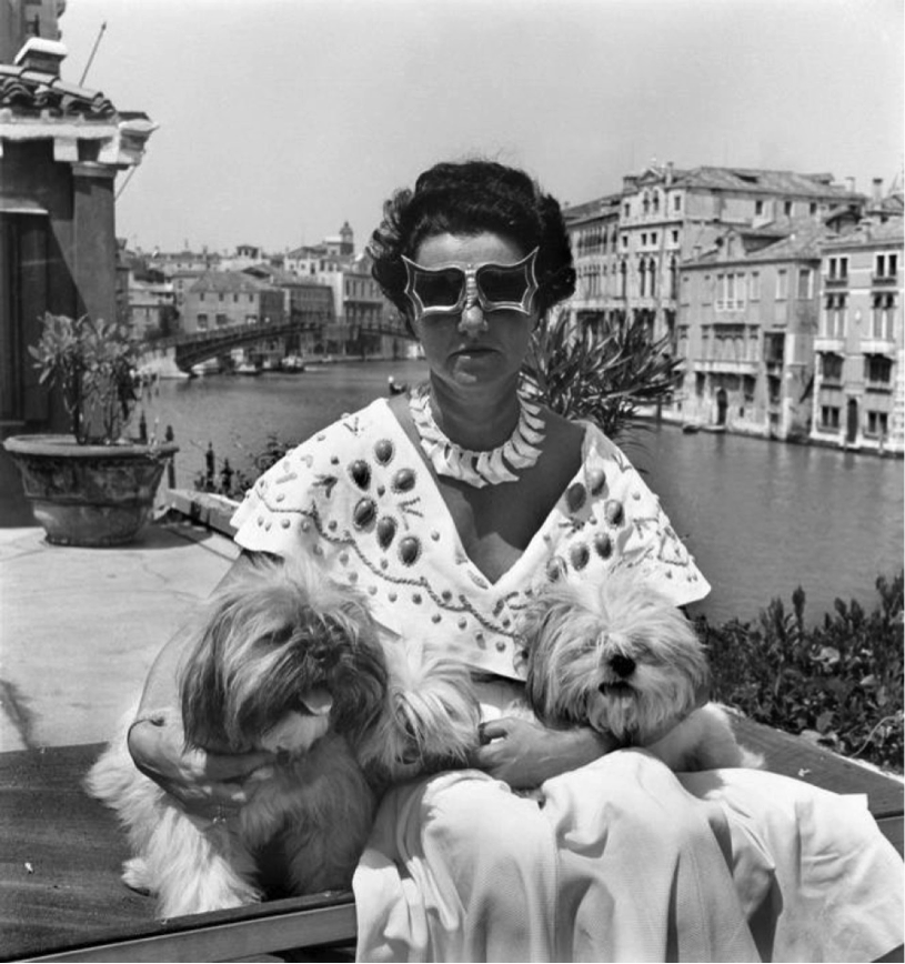 Peggy Guggenheim being a boss.