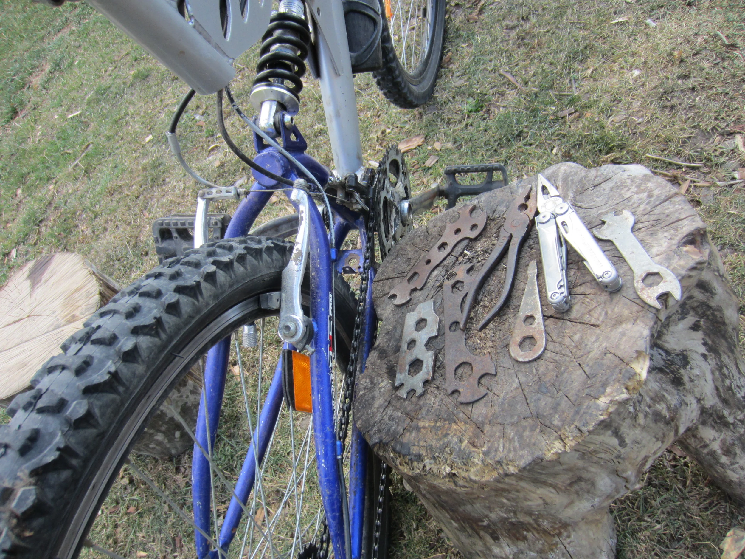 Aside from my Leatherman, these were the local bike tools I had at my disposal. 