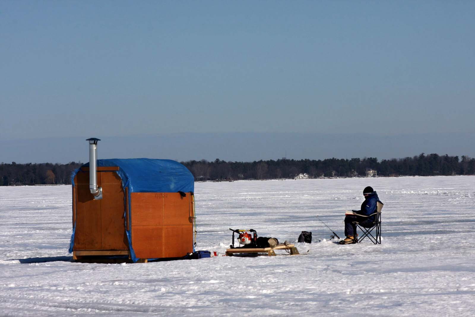 Ice fishing hut 2, Shirley's Bay.jpg