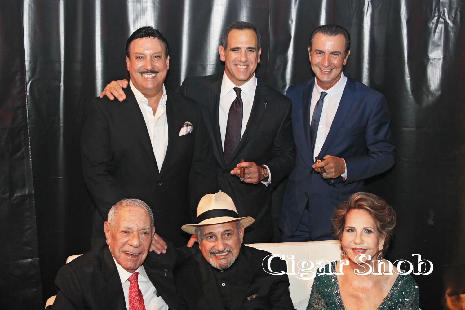(Top) Carlos Fuente, Jr., Jorge Padrón, Litto Gómez (bottom) José Orlando Padrón, Carlos Fuente, Sr. and Flory Padrón.