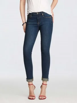 CD0002_MWA_front_CROP_17.jpg