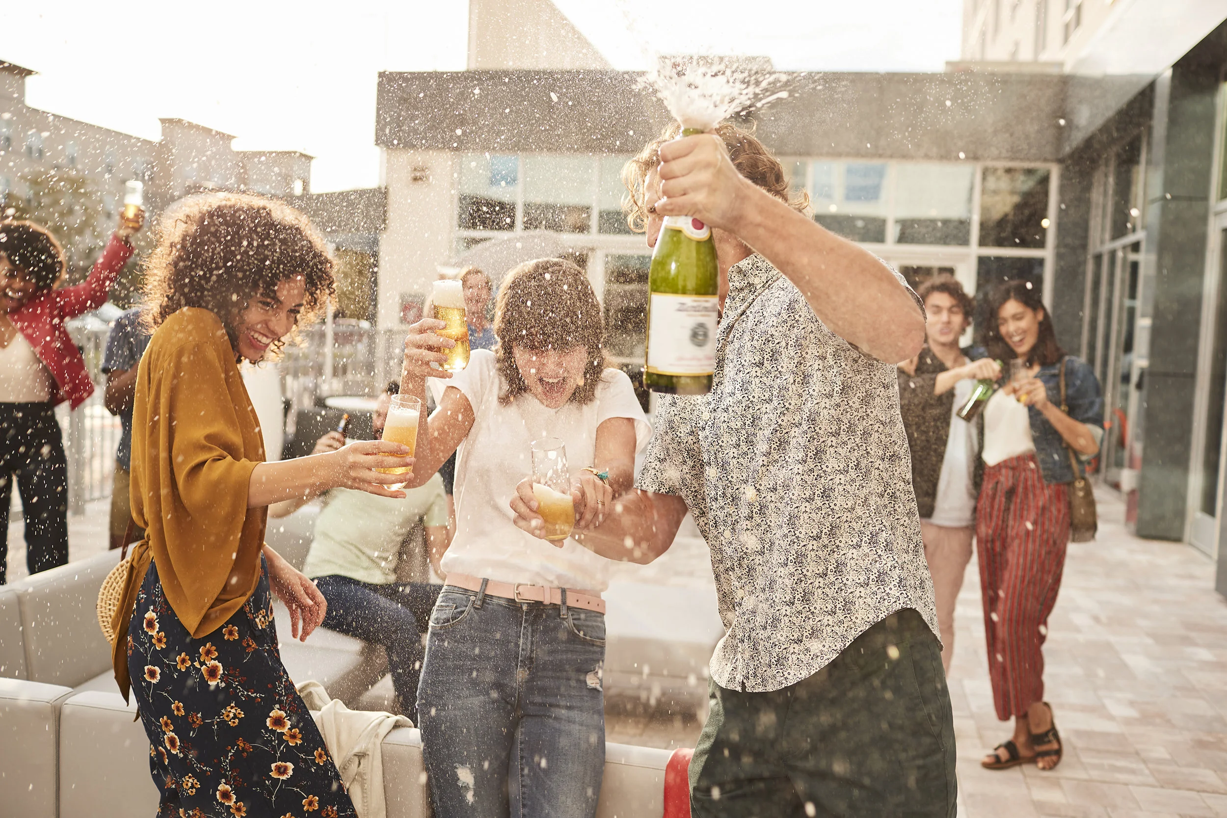 BACKYARD_FAMILY_MILLENNIALS_CELEBRATING_137_V2.jpg