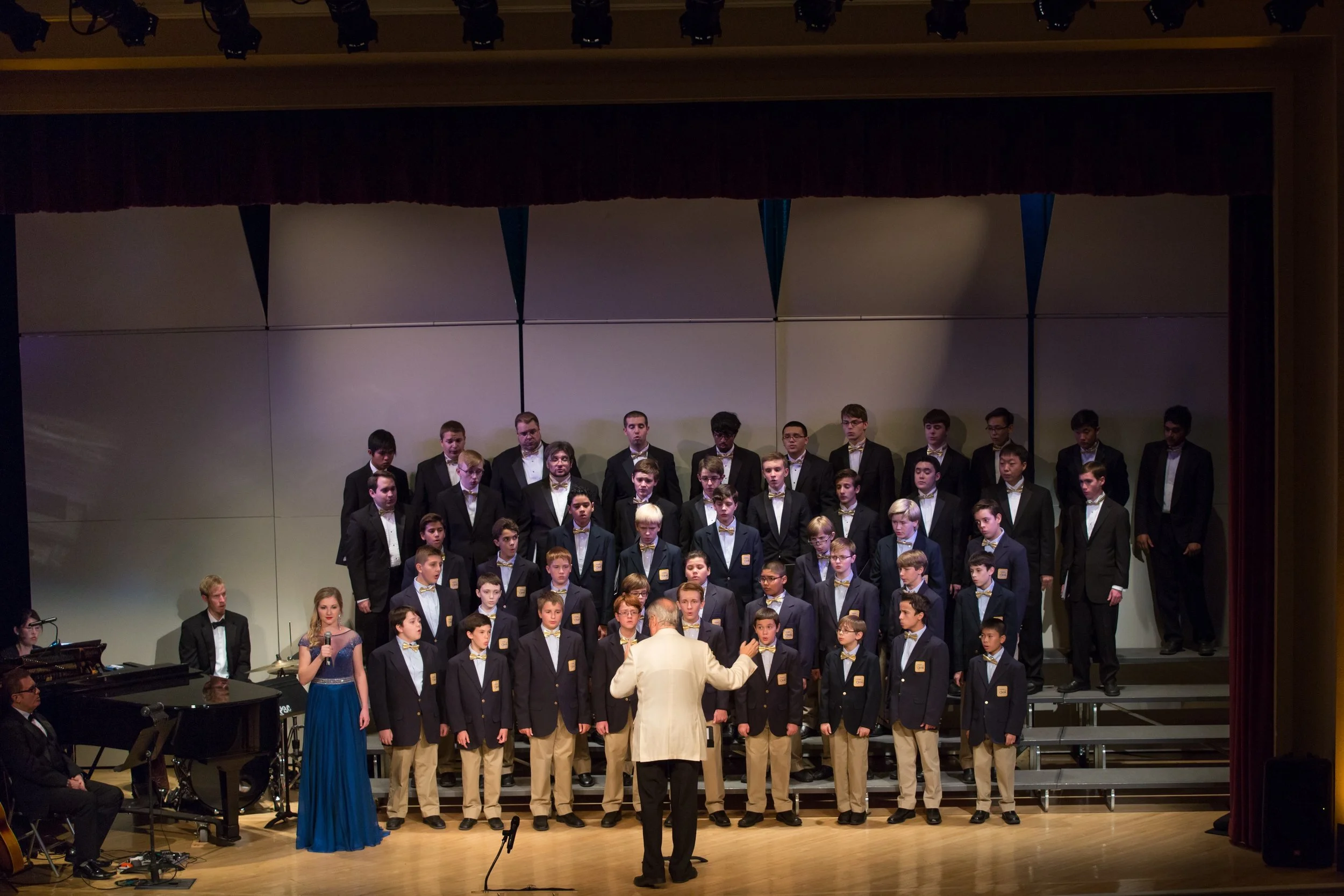Alexia performing with the Phoenix Boys Choir.