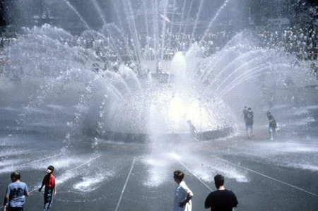 scfountain1.jpg