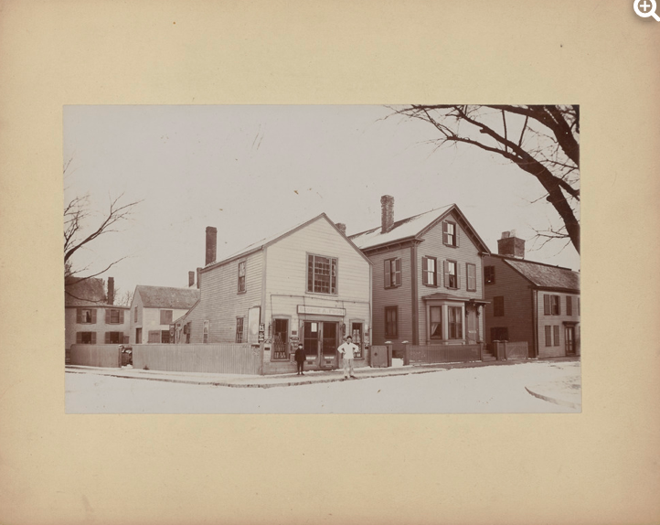 Foggs Store, Prospect St., corner Fair St., 1896 (from the Snow Photograph Collection, Museum of Old Newbury).