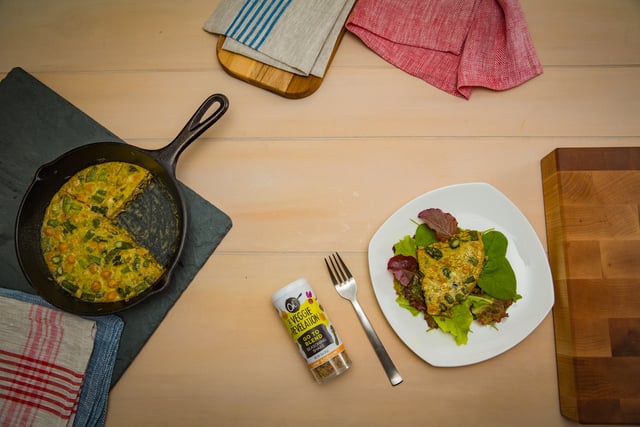 Oh! Veggies Presents: Asparagus, Onion, & Chickpea Frittata